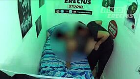 mi vecina se escapa para un rapidin con camara escondida