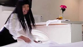 I am a latin call girl teasing in vr with my perfect body