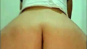 Wow! Check this latina riding reverse cowgirl with juicy lips