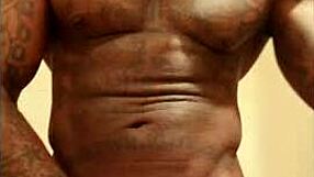 बड़ा काला लंड की पूजा हैललूजा जॉनसन सेलिब्रेशन में!