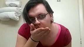 Tranny teases with slow panty strip show