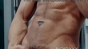 Smoking hot dillon diaz enjoys solo bodybuilding session