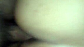 La mujer de mi papá se mete a mi cuarto después de la fiesta