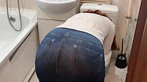 Did This Milf Show Her Ass For Anal When Hubby Was Gone?