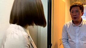 अरे वाह! बस्टी एशियन बेब जी-कप चूचियों के साथ रफ डॉगीस्टाइल में स्क्वर्ट