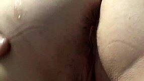 Feeling every inch during pawg massage with deep anal pounding