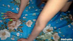 i'm masturbating my friend and he cums all over me