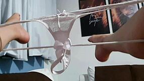 i masturbate with cum dripping down my leg