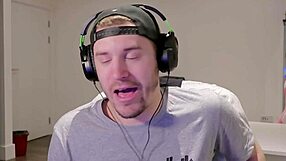 Girl enjoys a steamy milk shower in Fap CEO uncensored anime