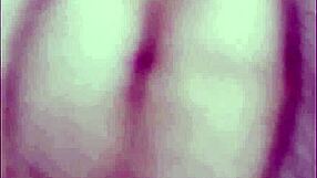 Boldly licking my girlfriend's pussy with tongue