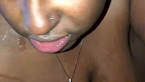 Nookiescookie performs a double penetration with mouth and feet