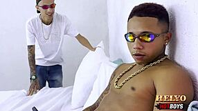 dei o rabo pro parceiro na mansão carioca