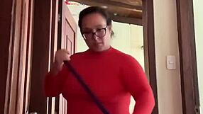 Cute milf masturbates in bathroom creampie.