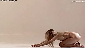 Mochalkina’s flexibility is amazing and she is a blonde gymnast