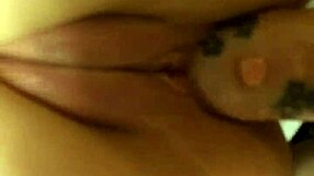 टैटू वाली टीन 18+ की टाइट चूत पीओवी चुदाई