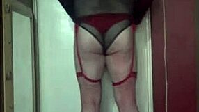 Bisexual crossdresser shyly fills himself up in homemade scene