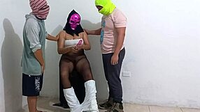 albañil fulfills wife's halloween fantasy with friend watching!