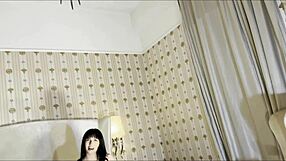 Sexiest Latina Babe Turns Photoshoot into Wild Porn Casting