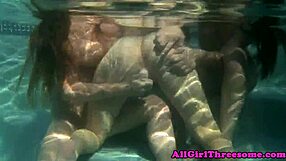 Kinky Dyke Gets Drilled by Sextoys in Wild Threeway