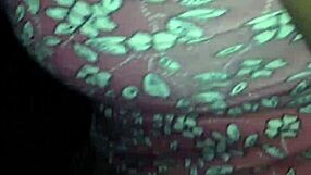 mamando meu amigo no carro, vidros abertos, marido filmando