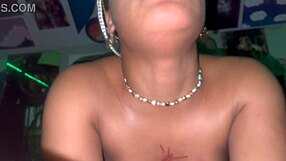 यार, इस क्रीमी पिंक चूत को मेरे बीबीसी को कसकर पकड़े देखो, तेज राइड के लिए!