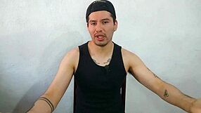 Convincing my straight married coworker to suck his 20cm cock at work, he cums in my mouth