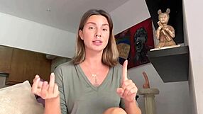 Lessons on how to pleasure a woman’s private part by a real teacher