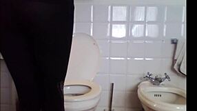 Smokin sexy hot babe in miniskirt fetish