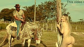 “Man, this Privacy bandit got soaked banging doggystyle with Nego Catra!”