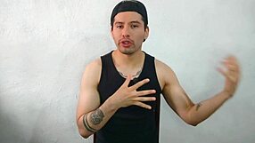 Convincing my straight married coworker to suck his 20cm cock at work, he cums in my mouth