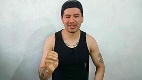 Convincing my straight married coworker to suck his 20cm cock at work, he cums in my mouth