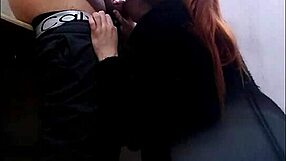 follando en el salón de clases con una colegiala de gran culo primeriza del colegio de la capital DF parte 1