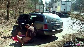 Teen makes sex in public parking lot and gets a facial