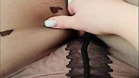 Public solo pleasure in sexy pantyhose