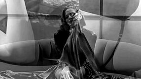 Bobbi Masturbates in Corset and Stockings!