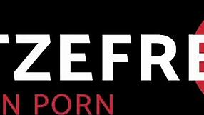 Hitzefrei naughty threesome with two hot german babes in group