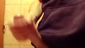 Nineteen Year Old Twinks in Gay Encounters