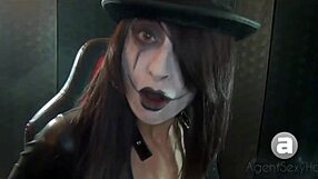 Hot agent’s sexy Goth smoking habits