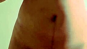 Beautiful Indian girl’s hot videos go viral on the internet