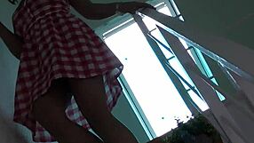 European Teen 18+ Rubbing Vag