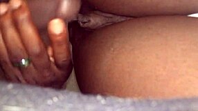 My ebony wife's first amateur porn session is exciting