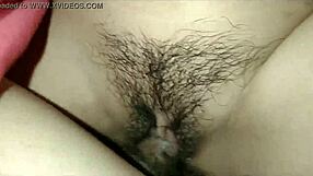 स्वीट वियतनामी एमेच्योर लड़की वाइल्ड बेडरूम एक्शन पसंद करती है