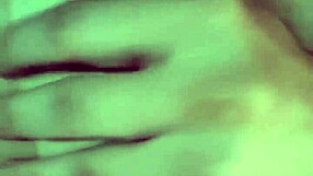novinha gostosinha cums hard on 22cm thick rod