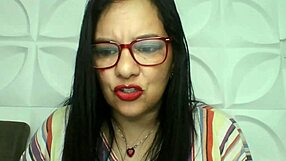 चिको की गर्लफ्रेंड और स्वीट मम्मा की हॉट मुलाकात