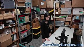 Real Thief Caught Rubbing Her Pussy in Burglary