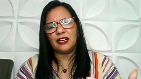 चिको की गर्लफ्रेंड और स्वीट मम्मा की हॉट मुलाकात