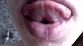 Skinny Gay Teen 18+ Performs Solo Webcam Show