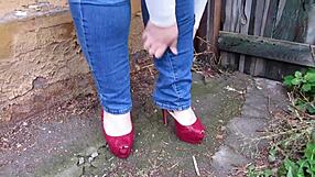 Fat milf pissing outdoors in jeans for fetish compilation