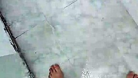 Cute Young Twink Pisses In The Bath During Homemade Bisexual Fetish