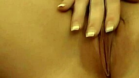 Hot wild teen performs an enthusiastic blowjob on a horny babe.